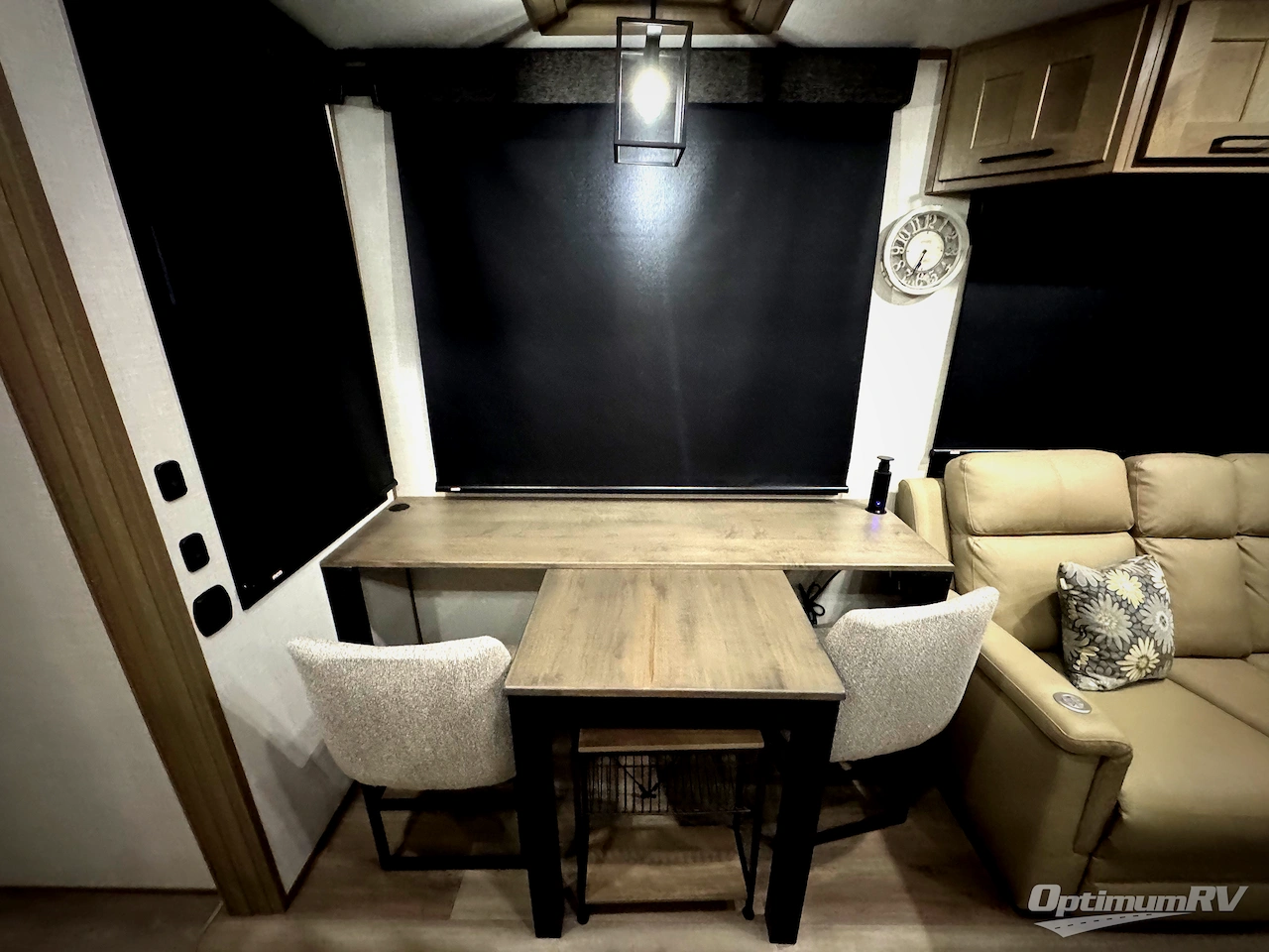 2025 KZ Durango Gold G382MBF Photo 23