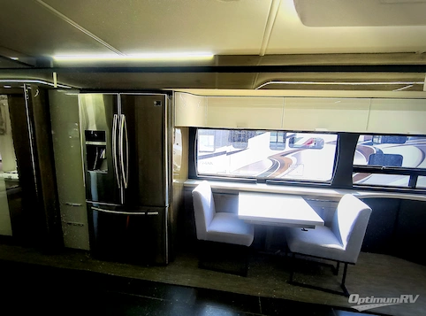 2020 Winnebago Horizon . RV Photo 4