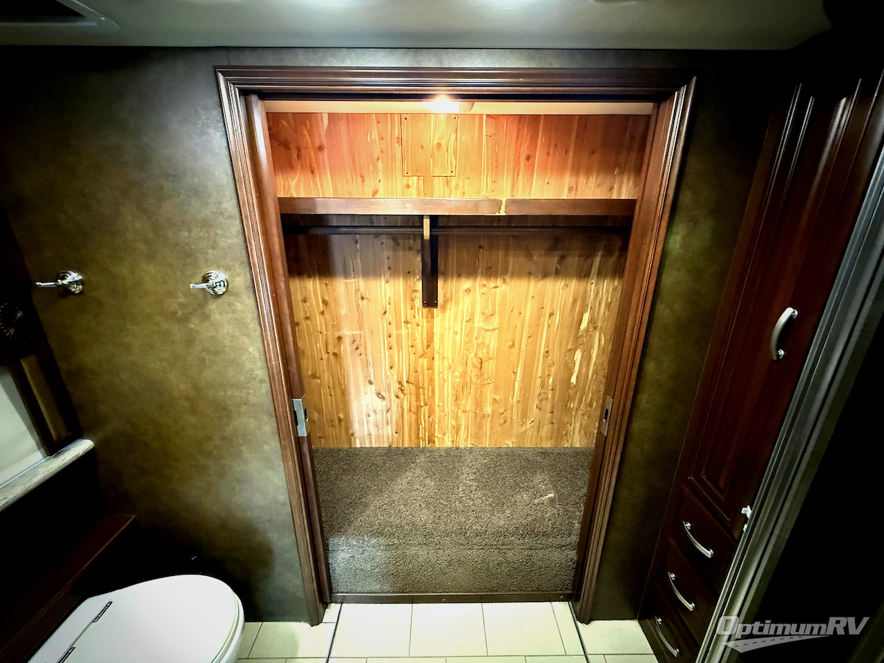 2014 Entegra Anthem 42RBQ Photo 29