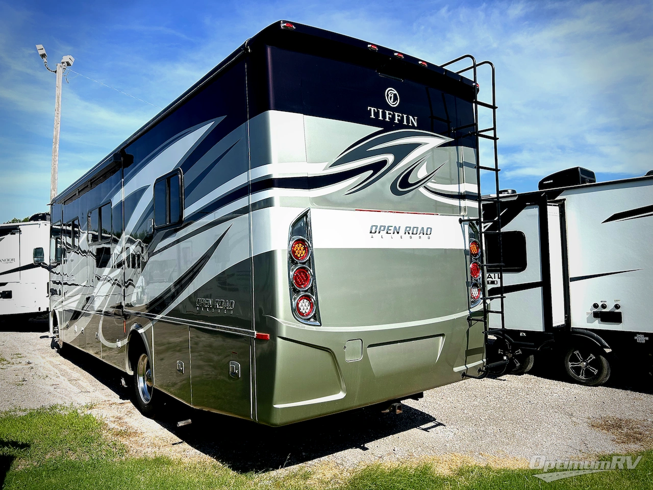 2021 Tiffin Open Road Allegro 32 SA Photo 3