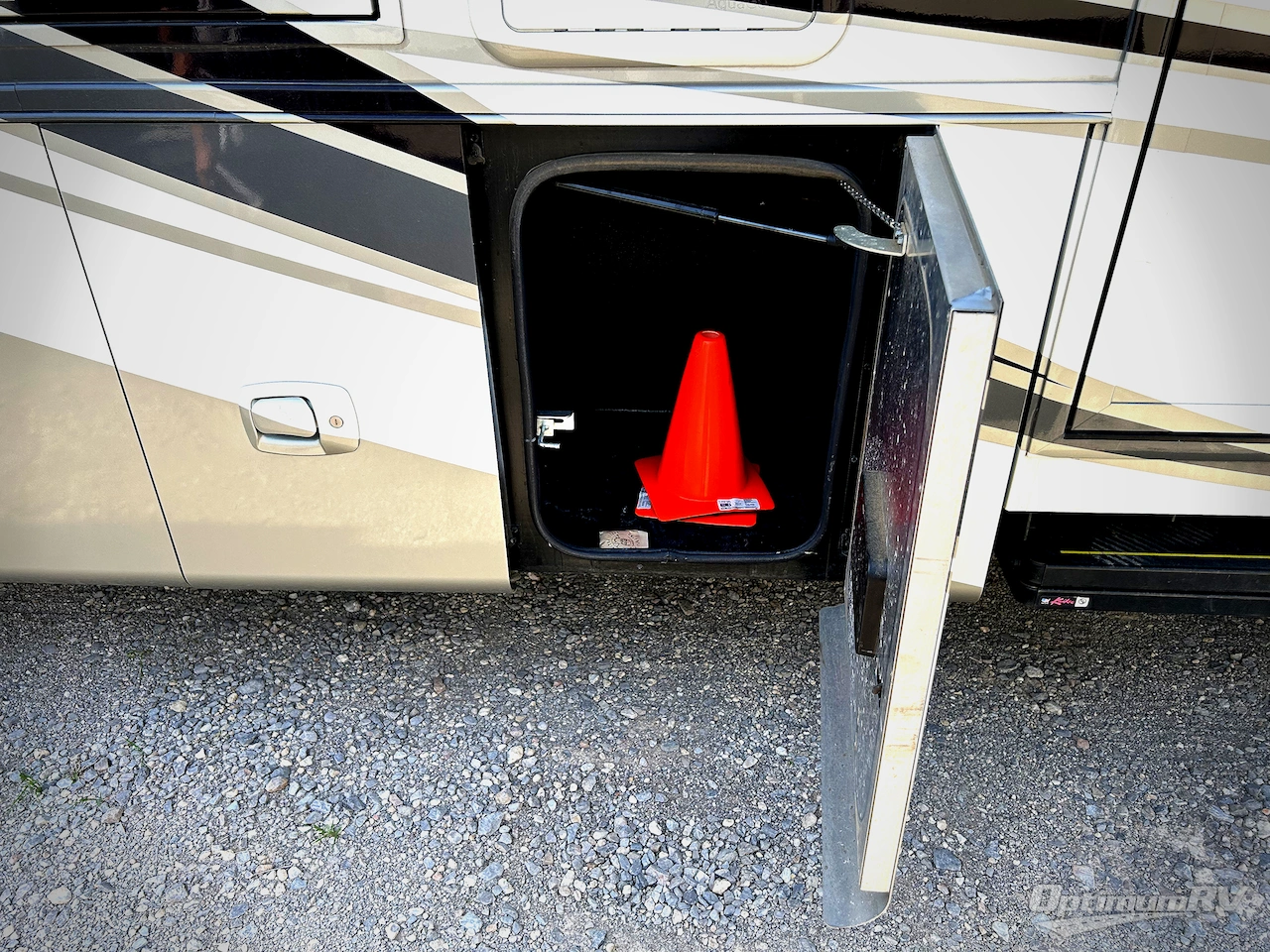 2021 Tiffin Open Road Allegro 32 SA Photo 16