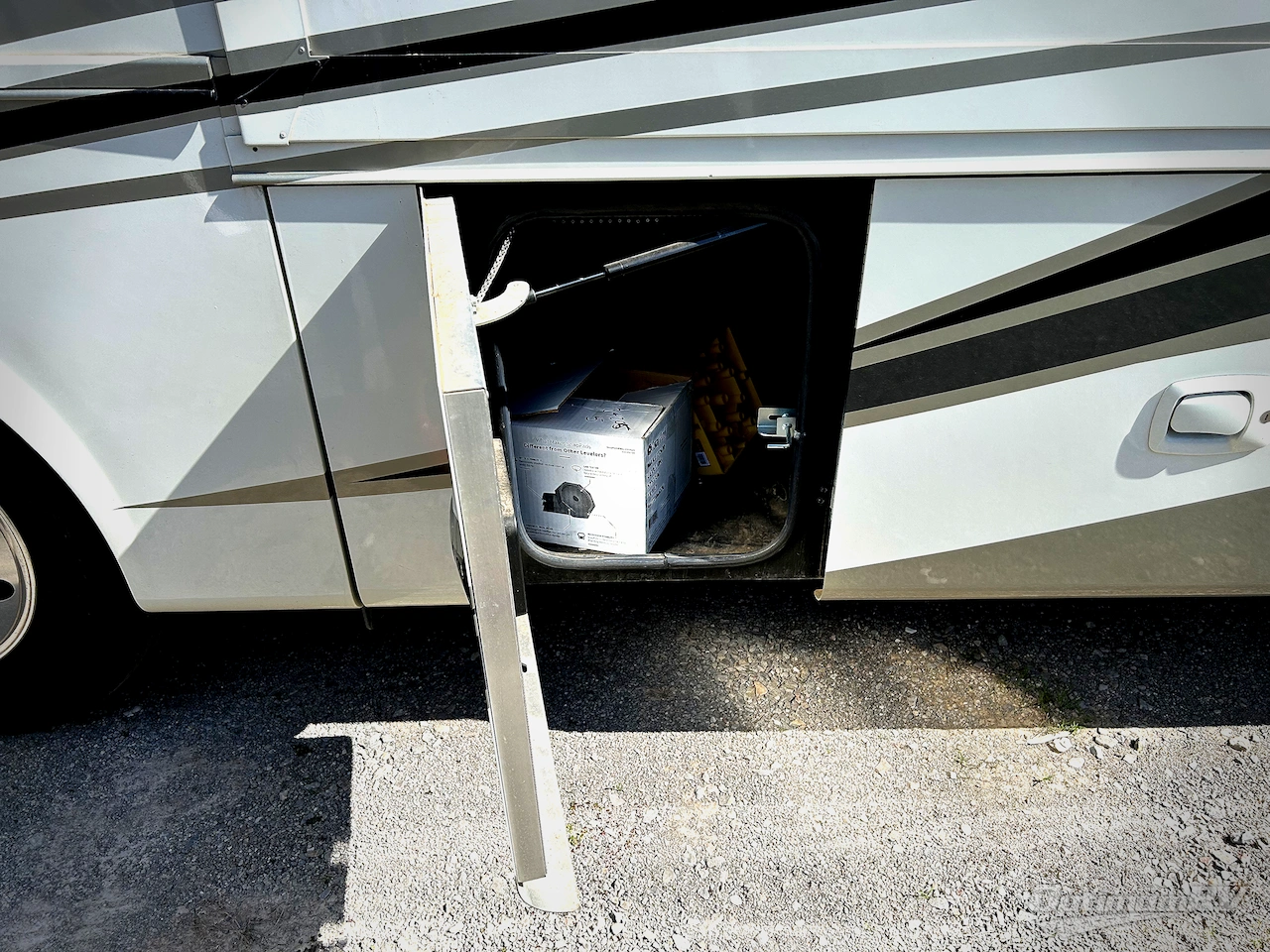 2021 Tiffin Open Road Allegro 32 SA Photo 22