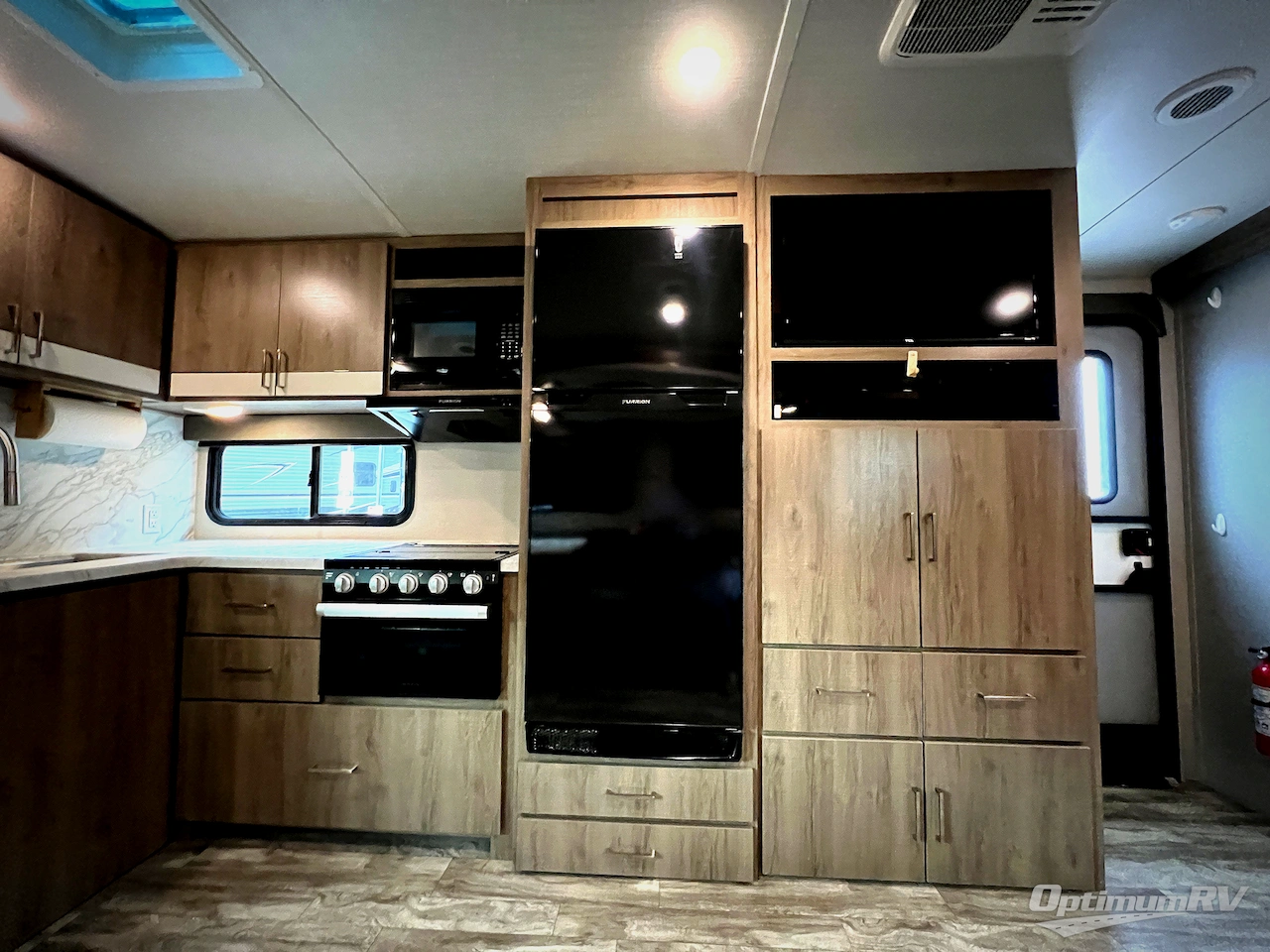 2022 Grand Design Imagine 2600RB Photo 13