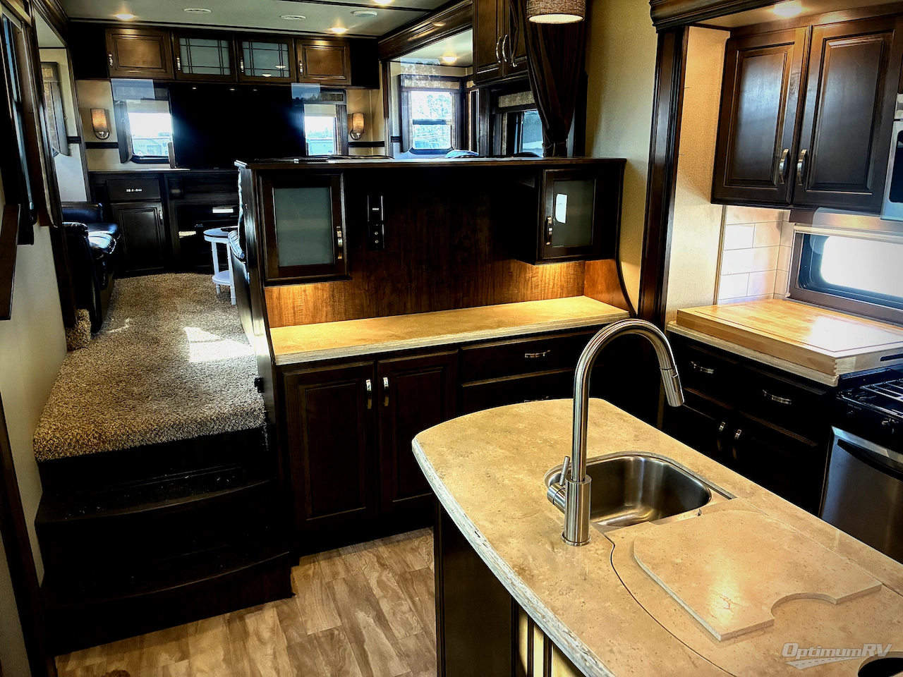 2017 Grand Design Solitude 375RES Photo 5