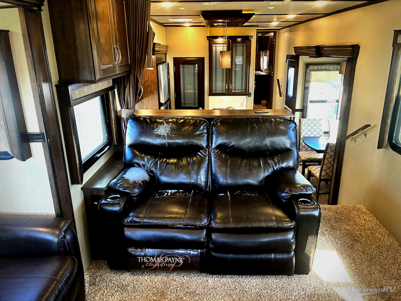 2017 Grand Design Solitude 375RES Photo 10