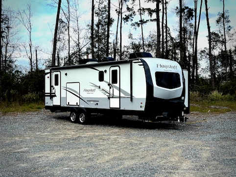 Used 2020 Forest River Flagstaff Super Lite 26RKBS Featured Photo