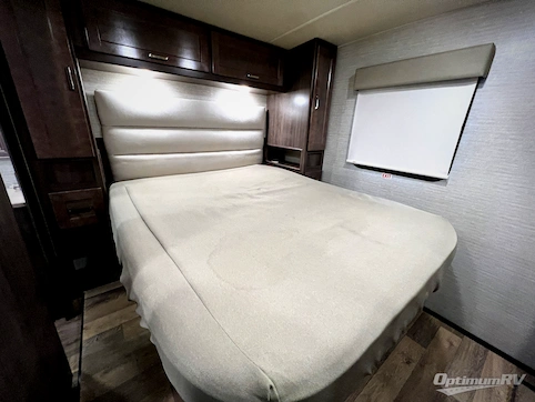 2020 Winnebago Vista 31B RV Photo 4