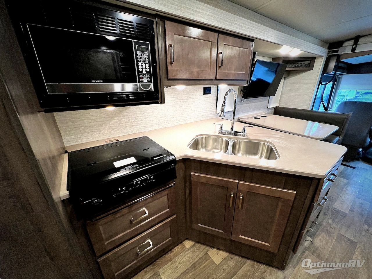 2020 Winnebago Vista 31B Photo 17