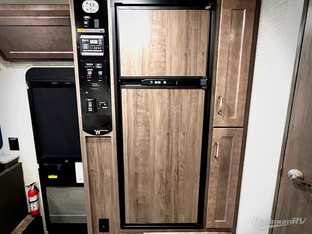 2020 Winnebago Vista 31B Photo 21