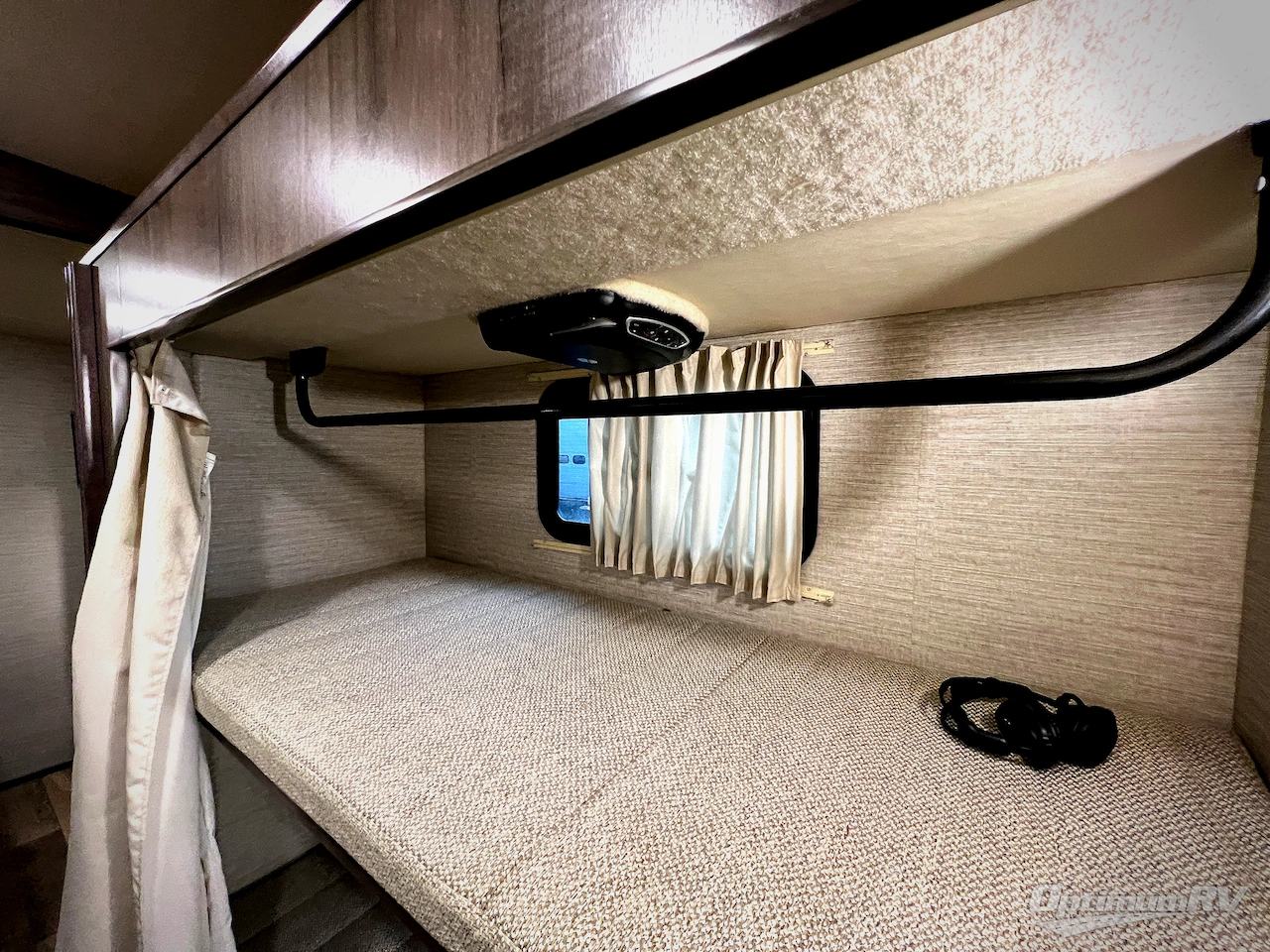 2020 Winnebago Vista 31B Photo 32