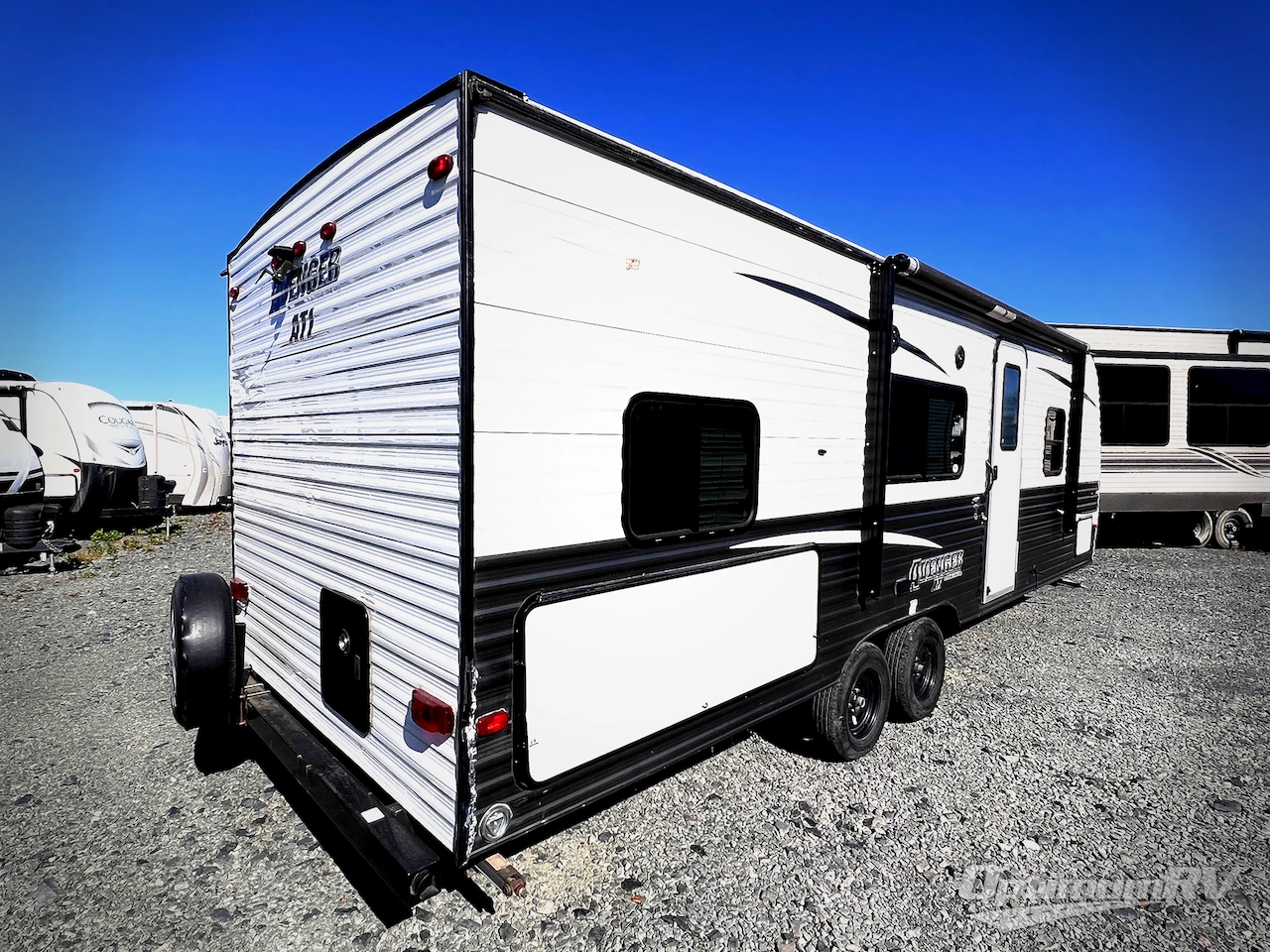 2019 Prime Time Avenger ATI 26BK Photo 2
