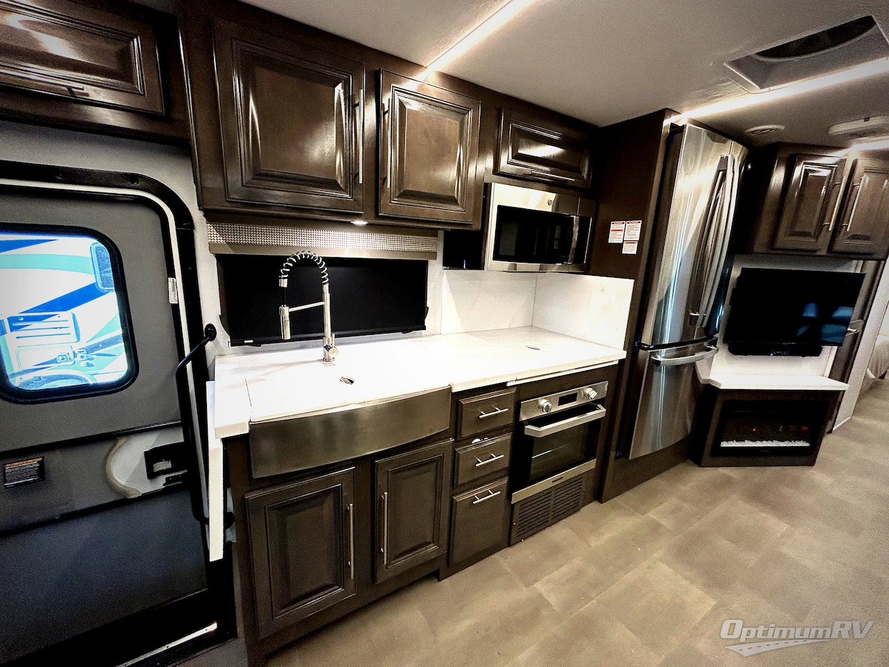 2025 Forest River Georgetown 7 Series 36K7 Photo 10