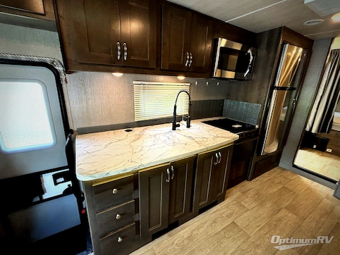 2023 NeXus Phantom 31P RV Photo 3
