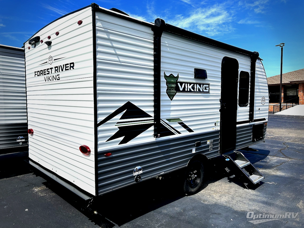 2026 Forest River Viking 4K Series 18FQ Photo 3