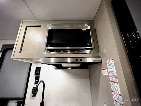 2026 Forest River Viking 4K Series 18FQ RV Photo 4