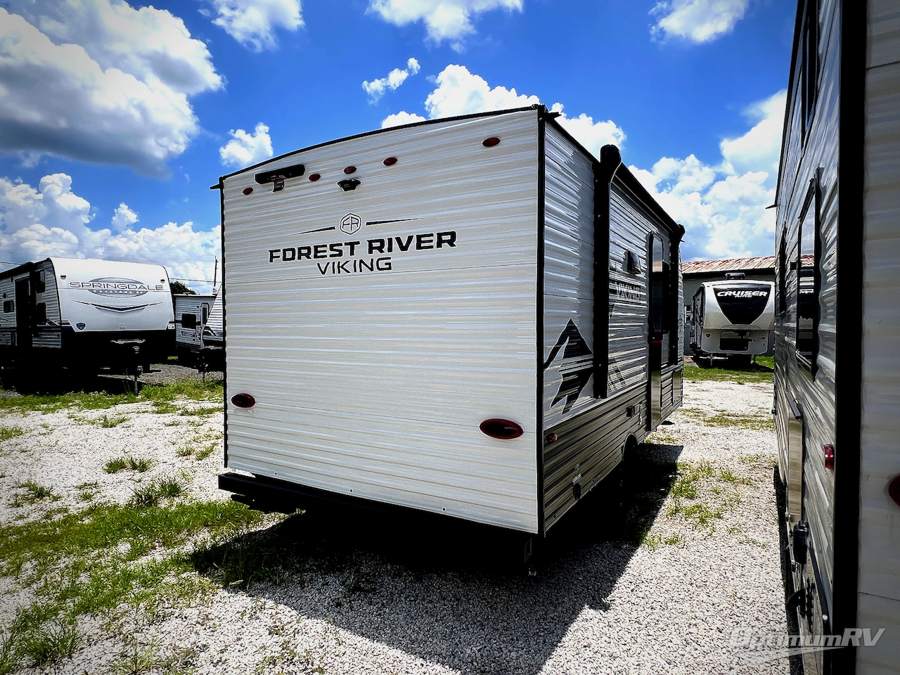 2026 Forest River Viking 4K Series 18FQ Photo 2