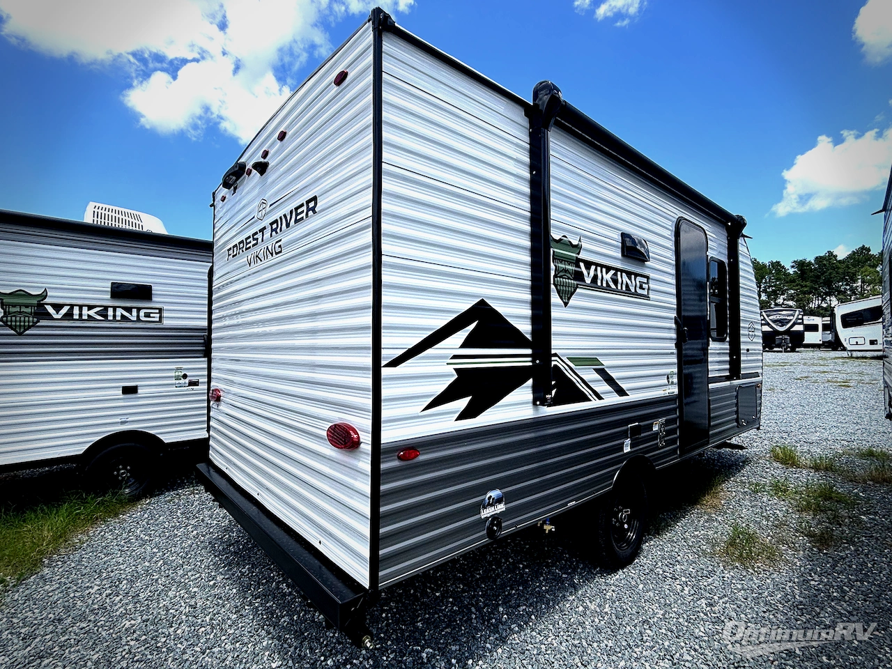 2026 Forest River Viking 4K Series 18FQ Photo 2