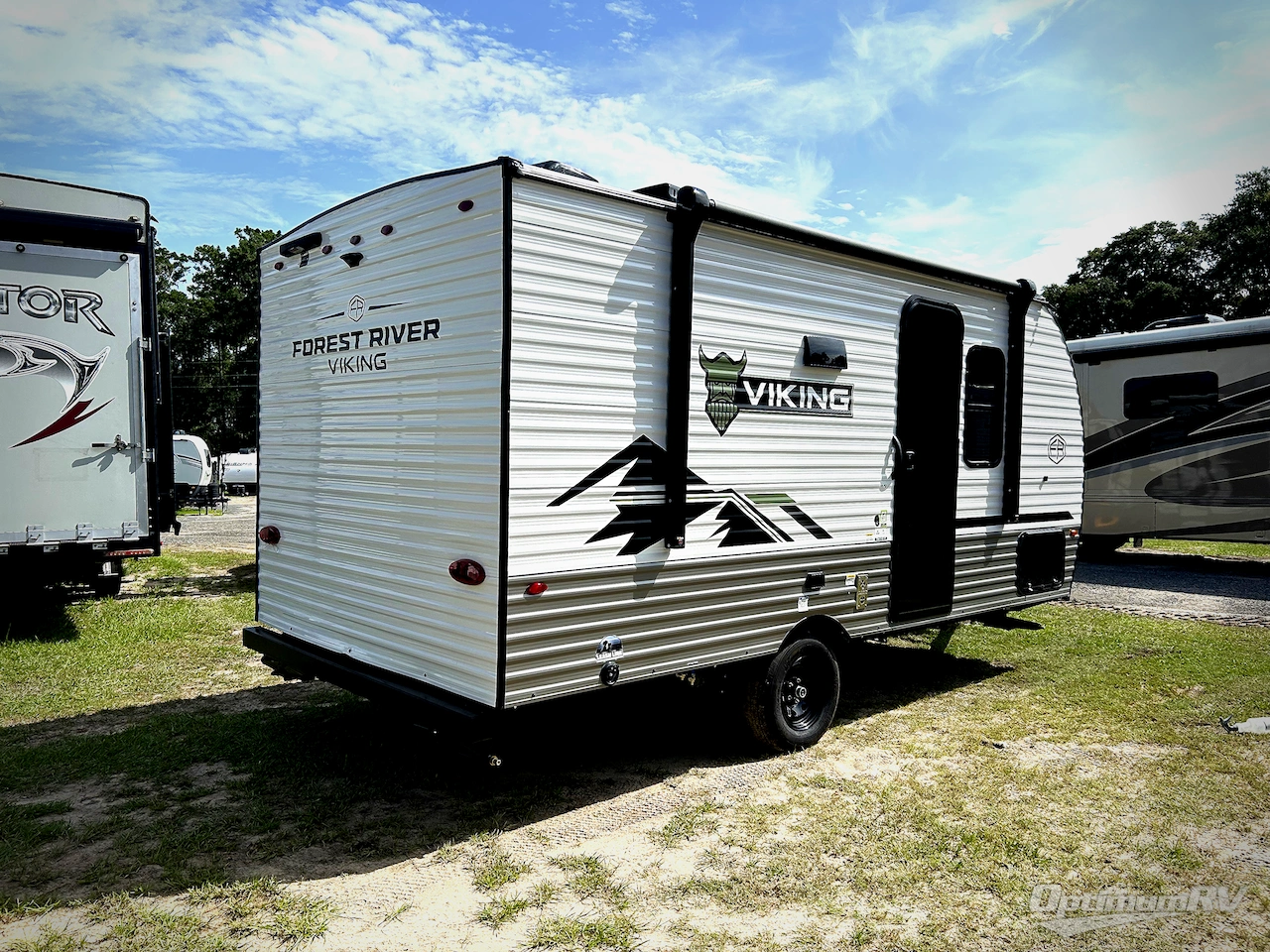 2026 Forest River Viking 4K Series 18FQ Photo 2