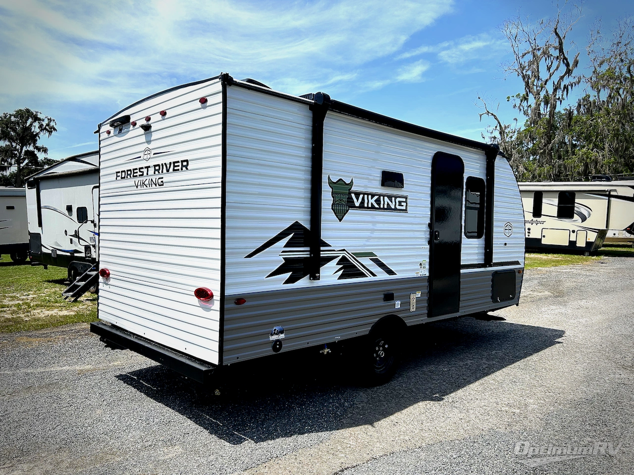 2026 Forest River Viking 4K Series 18FQ Photo 2