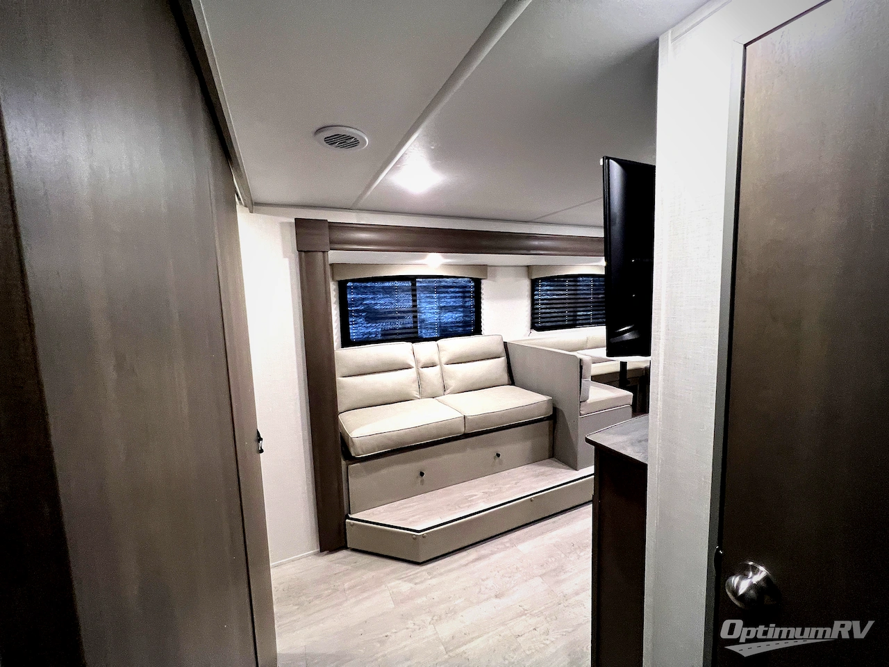 2026 Forest River Viking 6K Series 282DORM Photo 6