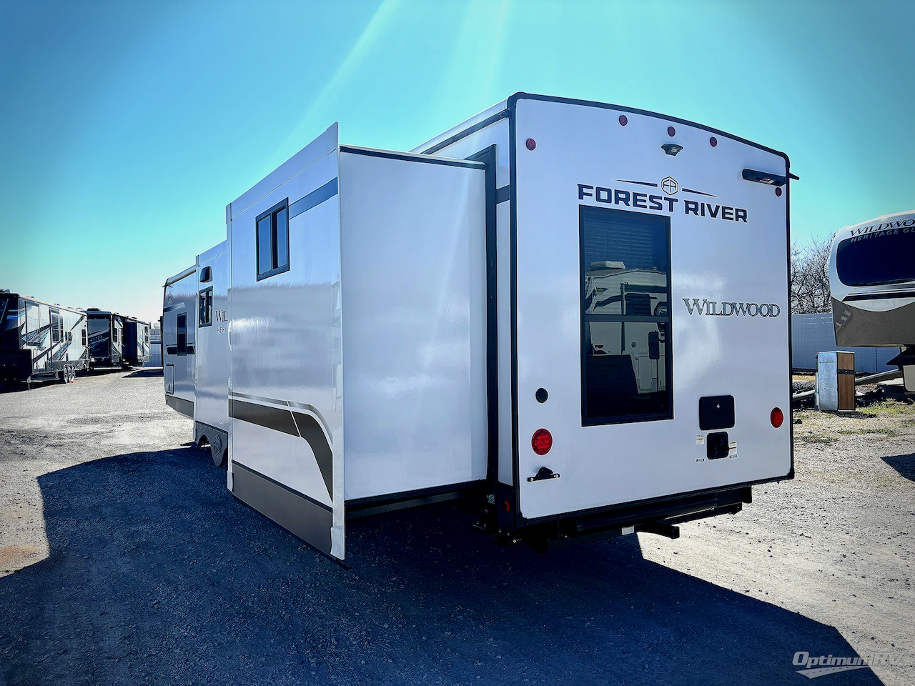 2025 Forest River Wildwood Heritage Glen 310BHI Photo 3