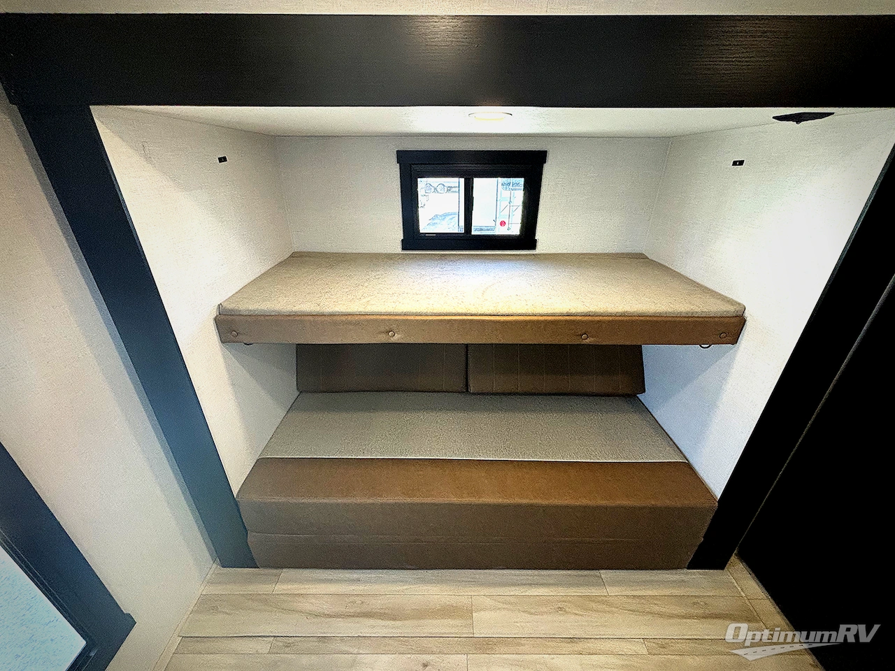 2025 Forest River Wildwood Heritage Glen 310BHI Photo 15