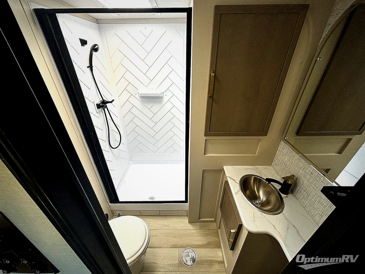 2025 Forest River Wildwood Heritage Glen 310BHI Photo 17