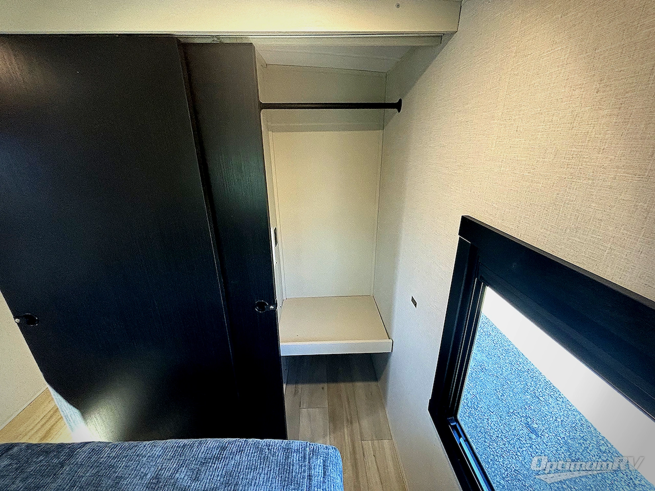 2025 Forest River Wildwood Heritage Glen 310BHI Photo 12