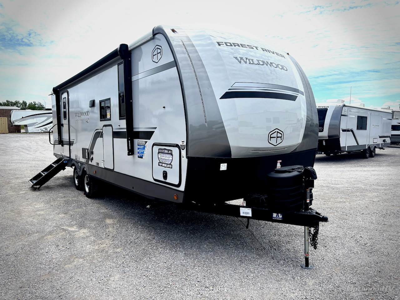 2026 Forest River Wildwood Heritage Glen Hyperlite 308RL Photo 1
