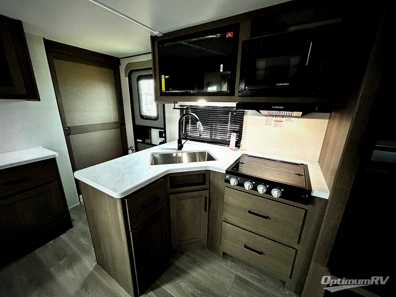 2025 Grand Design Transcend 335BHT Photo 10