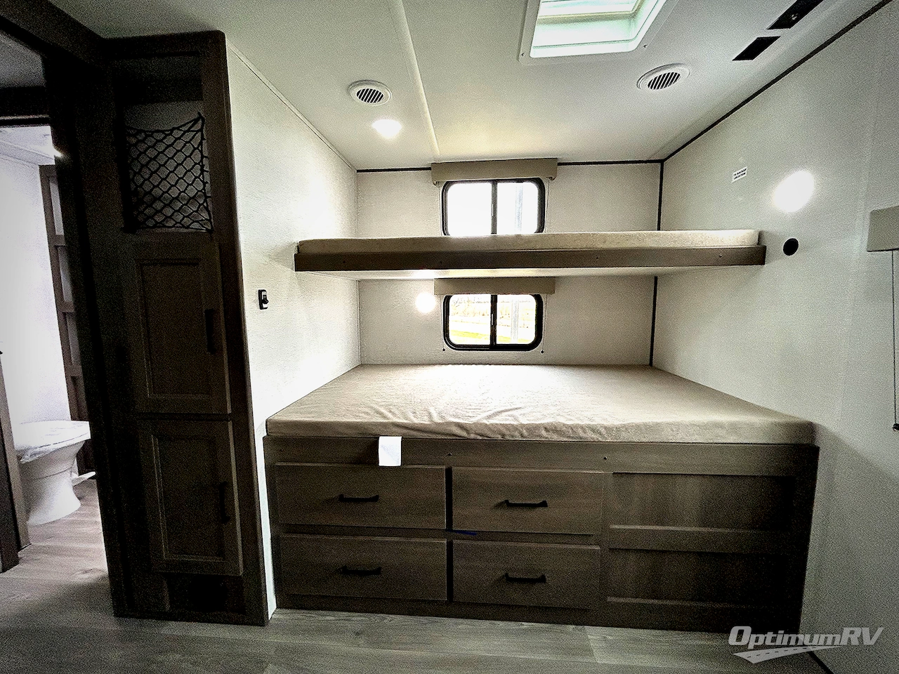 2025 Grand Design Transcend 335BHT Photo 19
