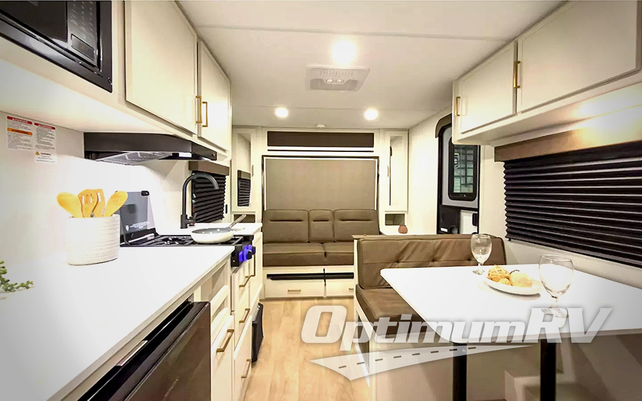 2027 Grand Design Transcend One 151RB Photo 7