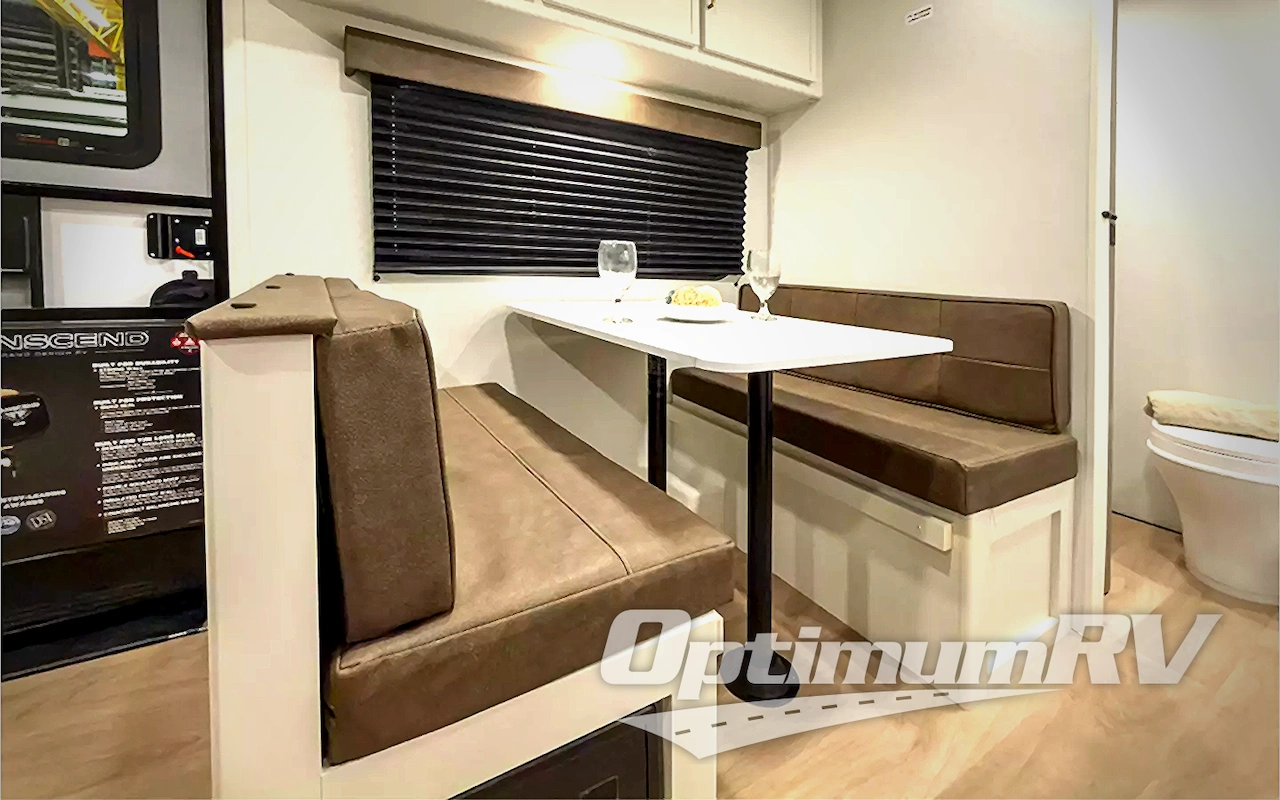 2027 Grand Design Transcend One 151RB Photo 9