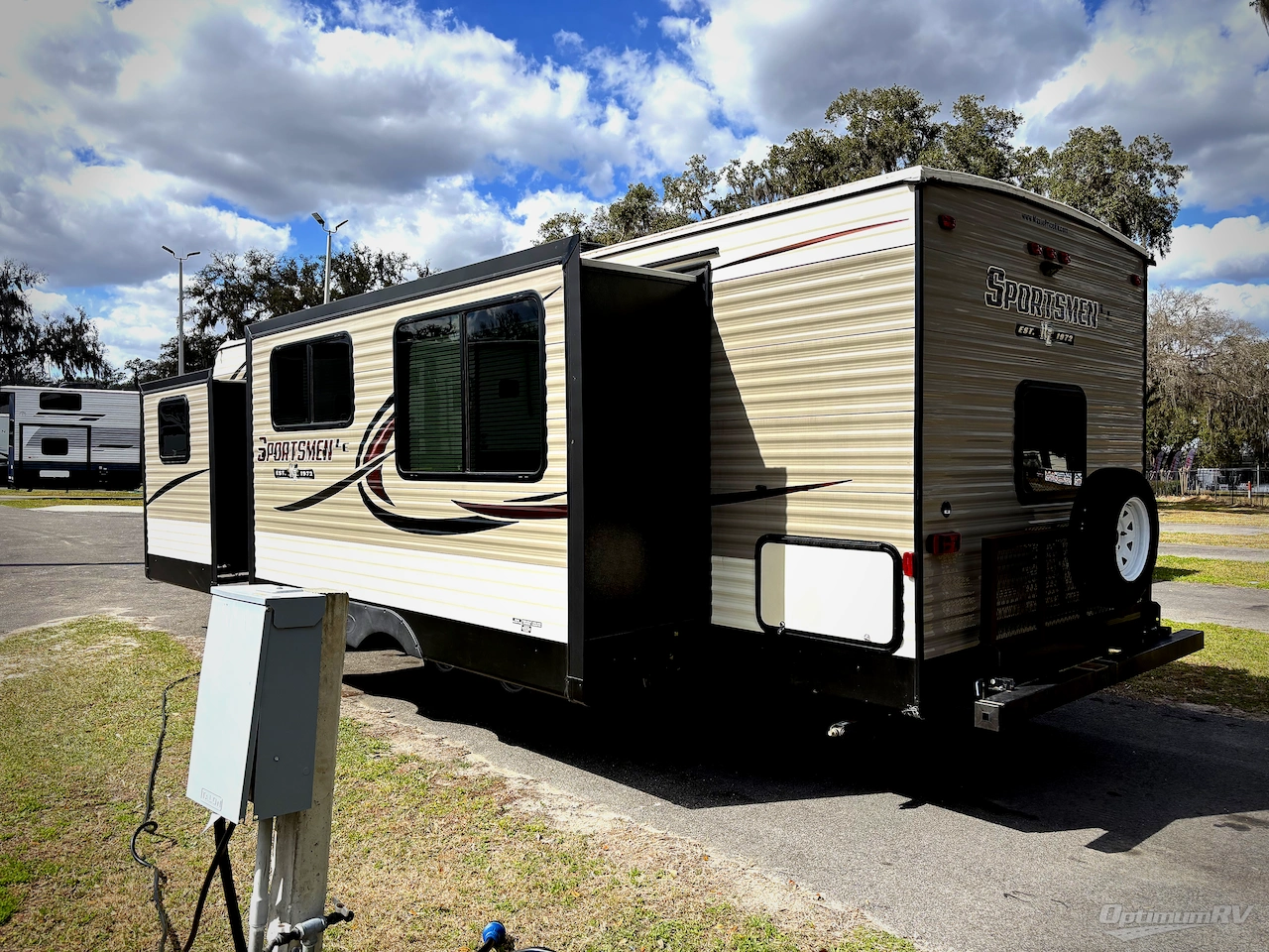 2018 KZ Sportsmen LE 282BHLE Photo 3