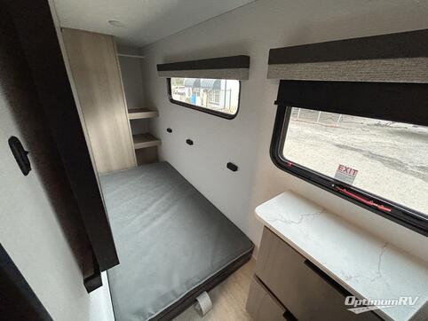 2026 Dutchmen Kodiak 308BHSL RV Photo 4