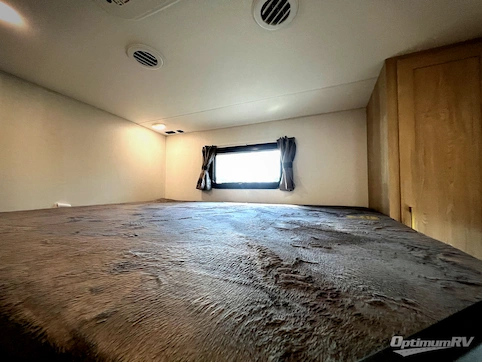 2026 KZ Ridgeway 35BH RV Photo 3