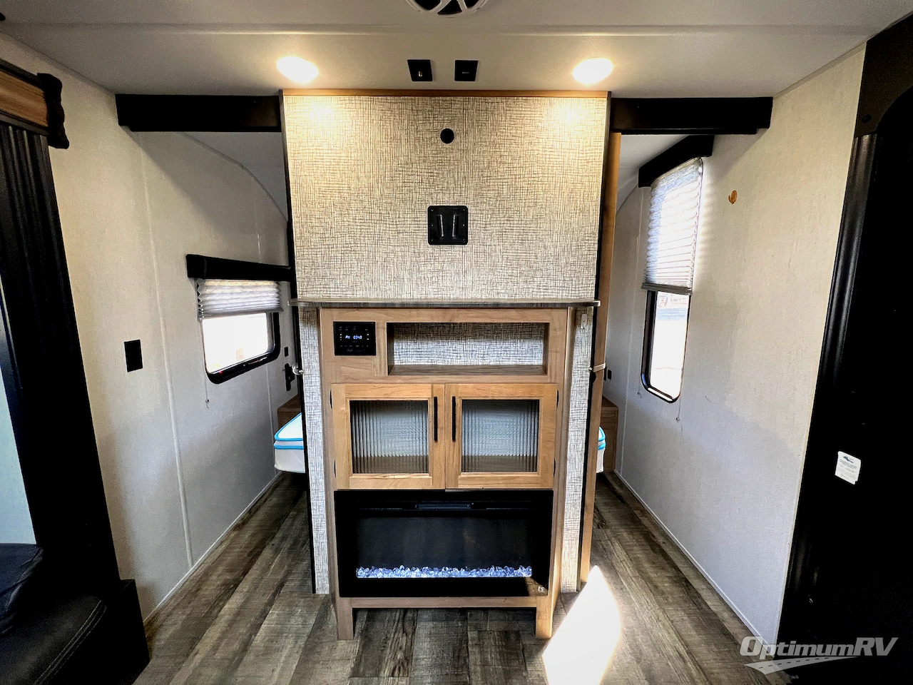 2023 Forest River Cherokee Grey Wolf 26DBH Photo 6