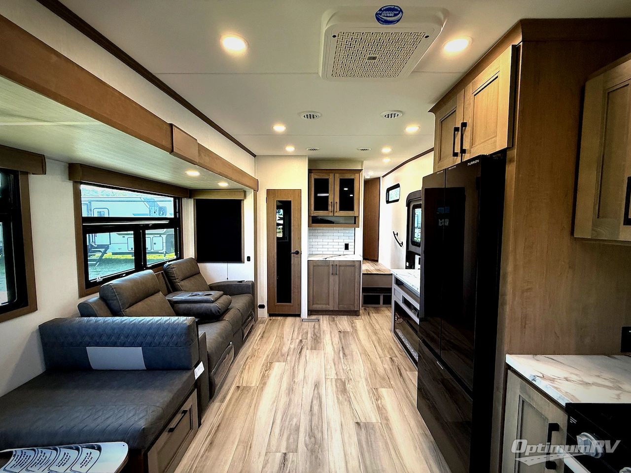 2026 KZ Durango Half-Ton 240RKD Photo 5