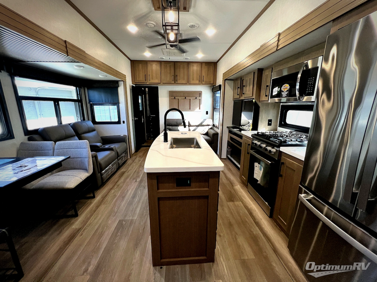 2025 KZ Durango 341RPT Photo 4