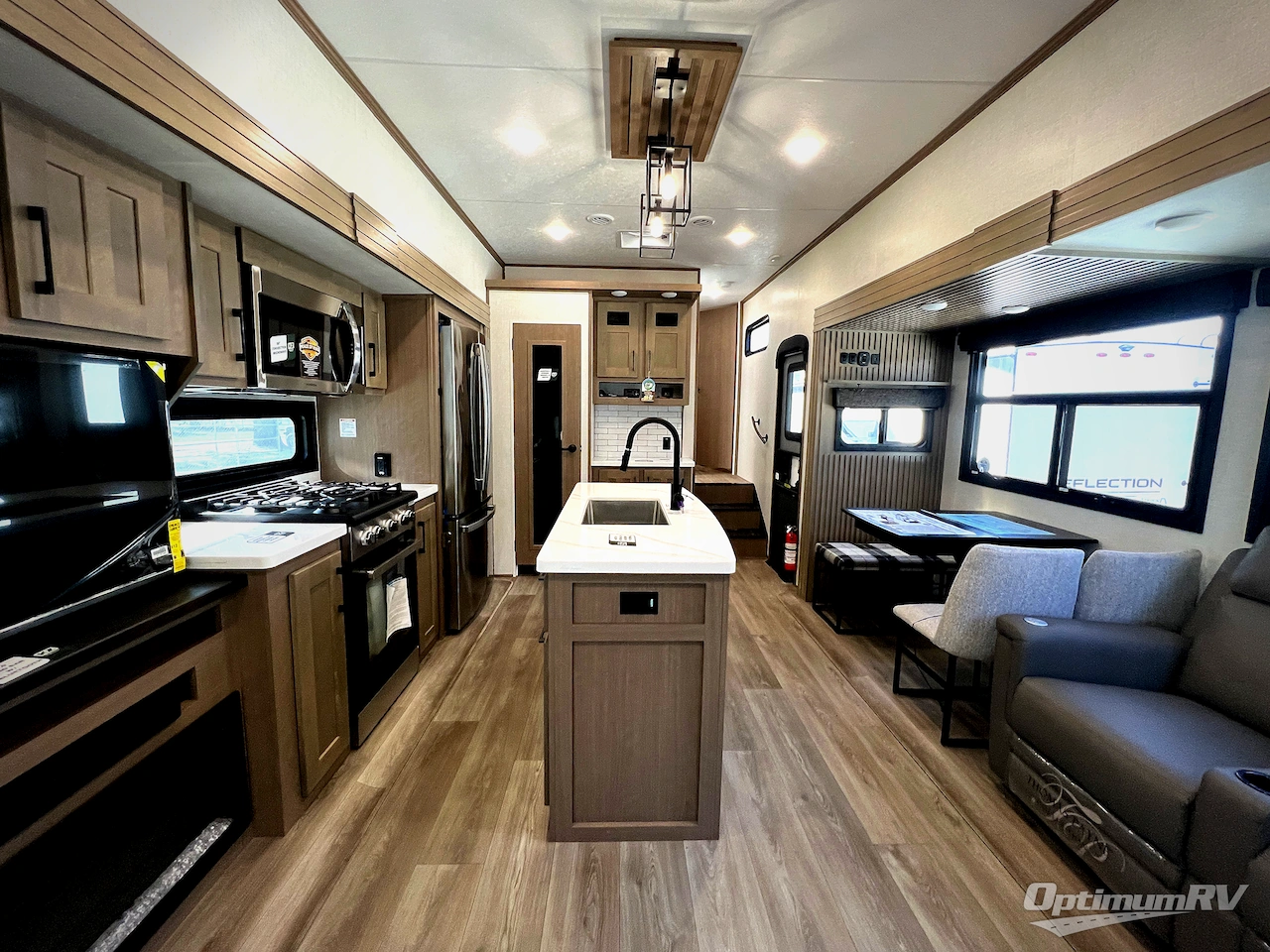 2025 KZ Durango 341RPT Photo 5