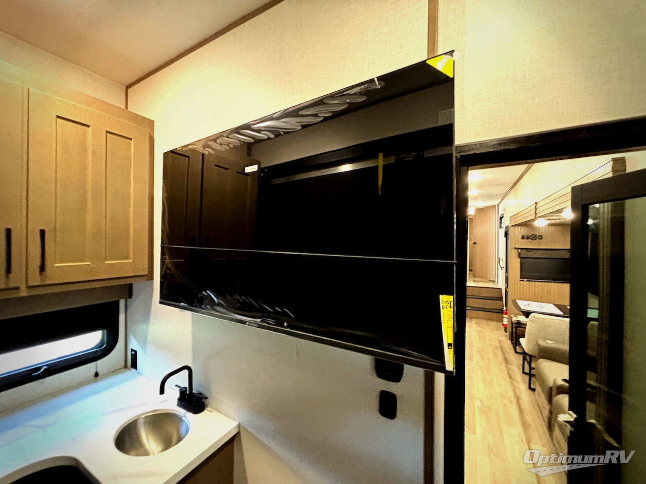 2025 KZ Durango D341RPT Photo 23