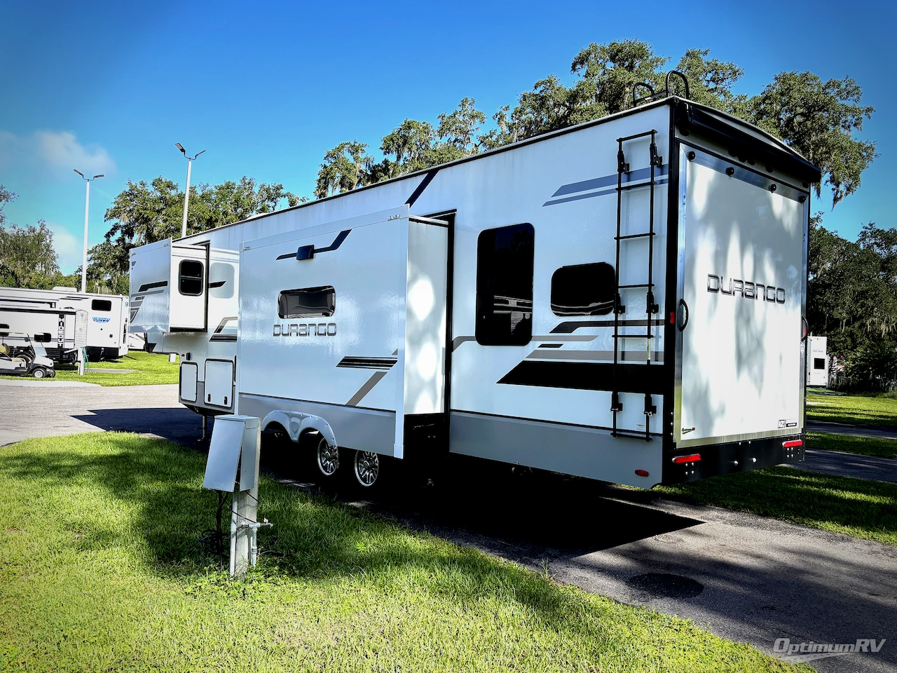 2025 KZ Durango D341RPT Photo 3