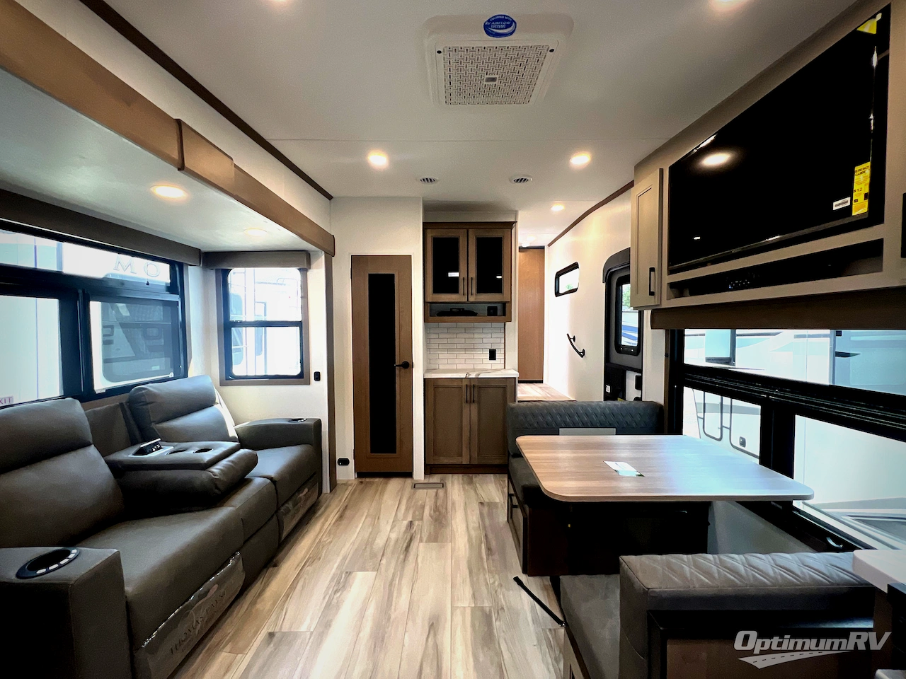 2026 KZ Durango Half-Ton 232MLD Photo 3
