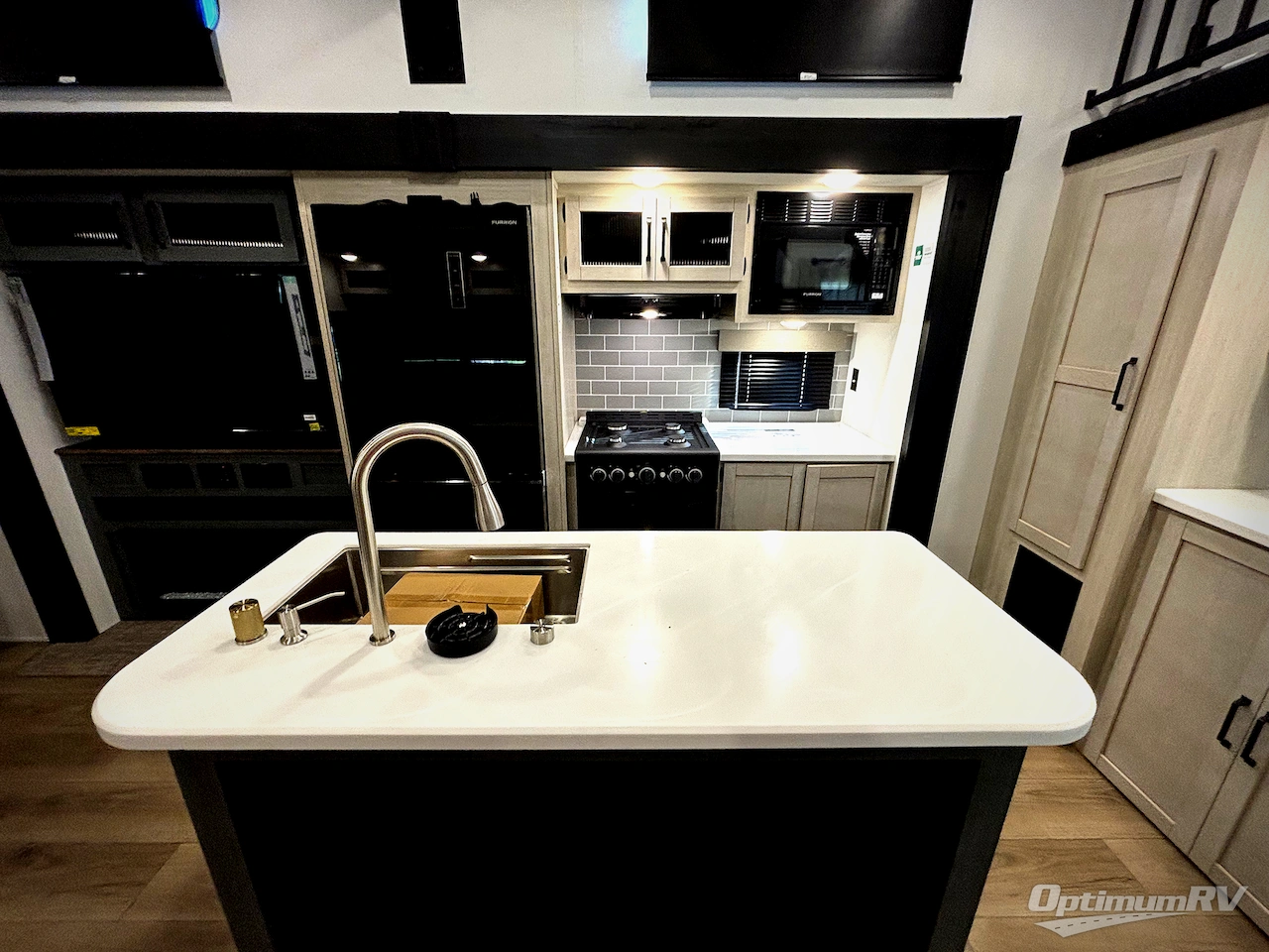 2026 Forest River Puma Vista 401RLFT Photo 4