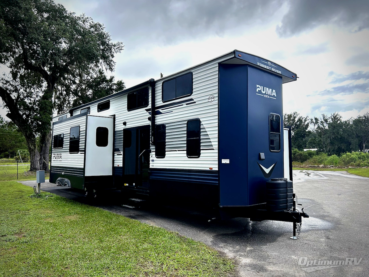 2026 Palomino Puma Destination 421LFT Photo 1