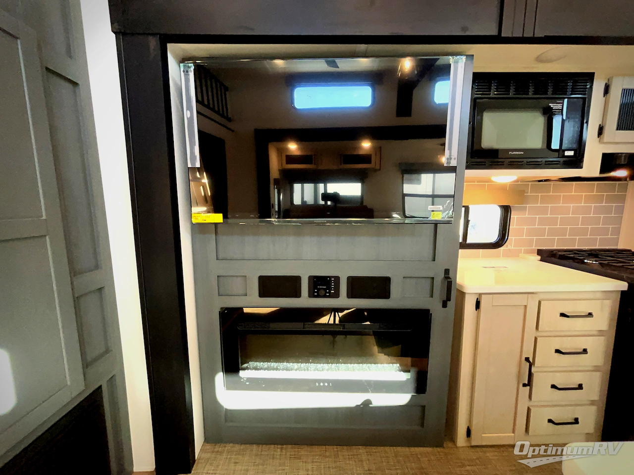 2026 Forest River Puma Vista 421LFT Photo 15