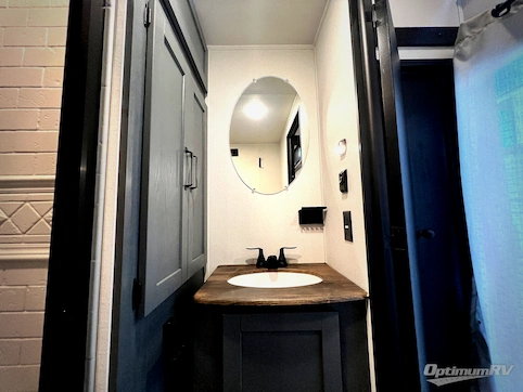 2026 Palomino Puma Destination 421LFT RV Photo 3