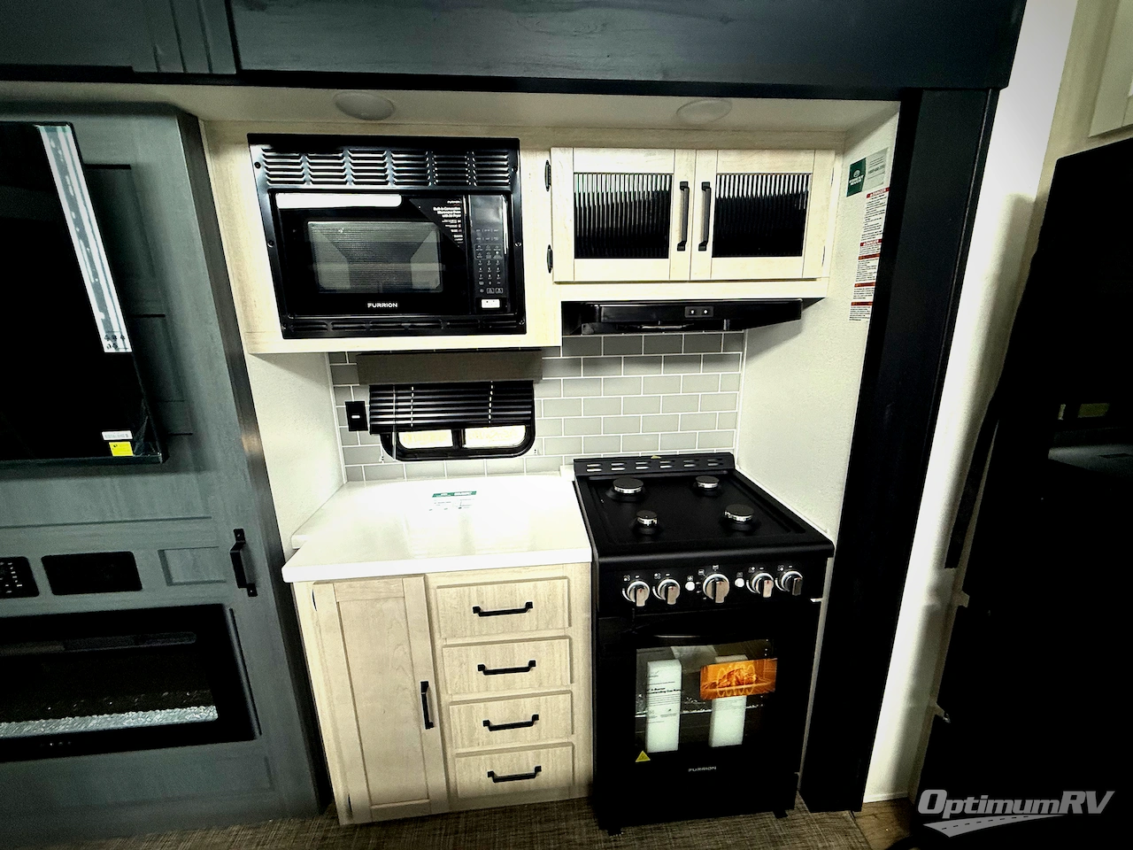 2026 Forest River Puma Vista 421LFT Photo 8