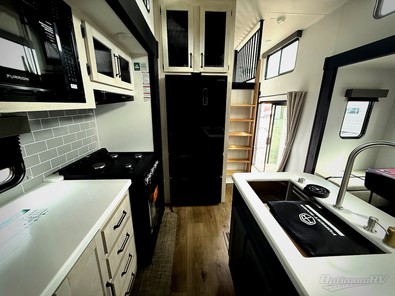 2026 Forest River Puma Vista 421LFT Photo 9