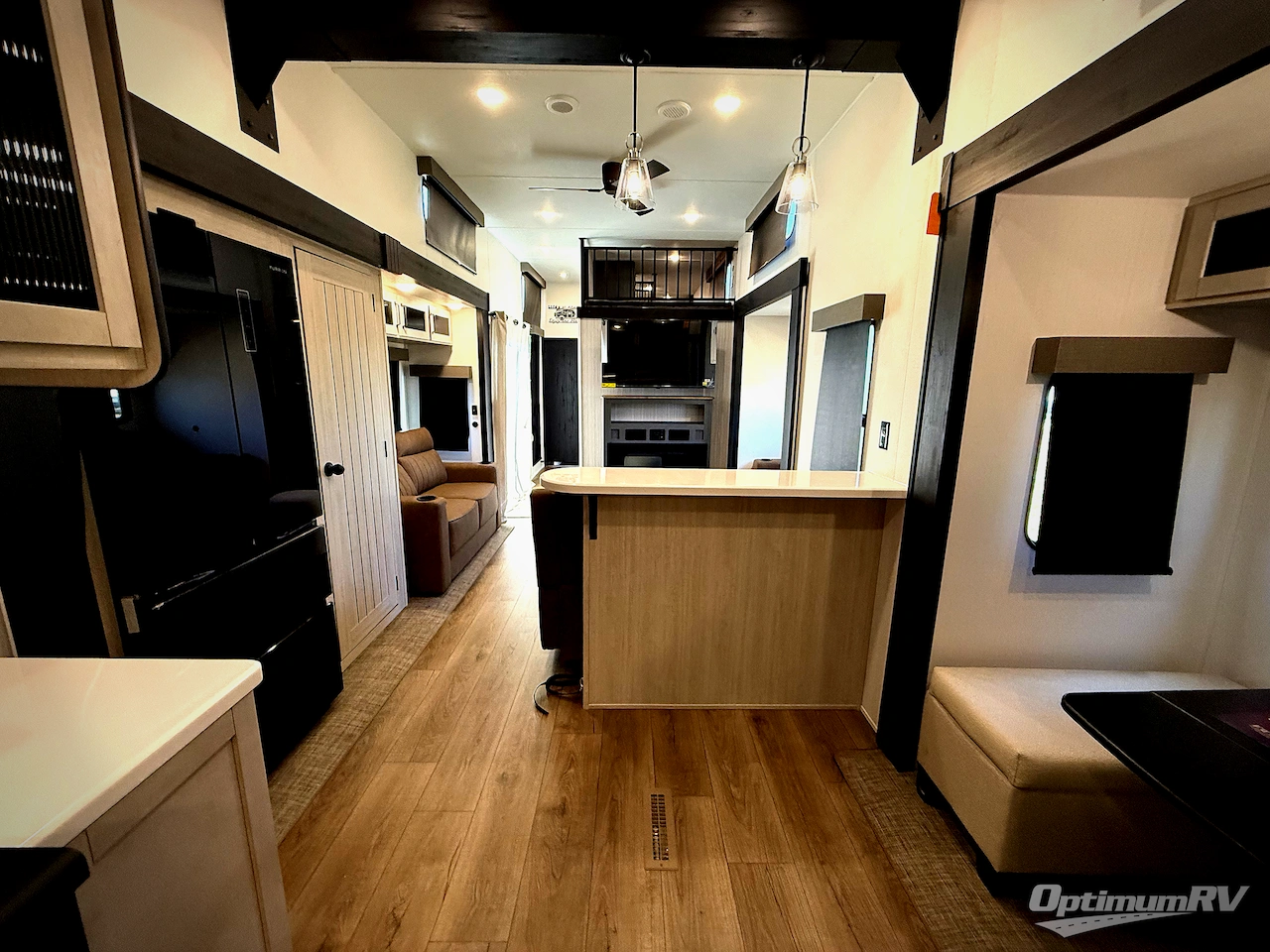 2026 Forest River Puma Vista 403LFT Photo 5